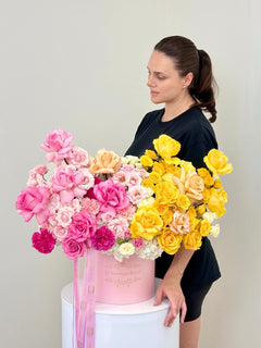 
                    
                      Rosas Premium de lujo en jarrón Le Boutique Royal
                    
                  