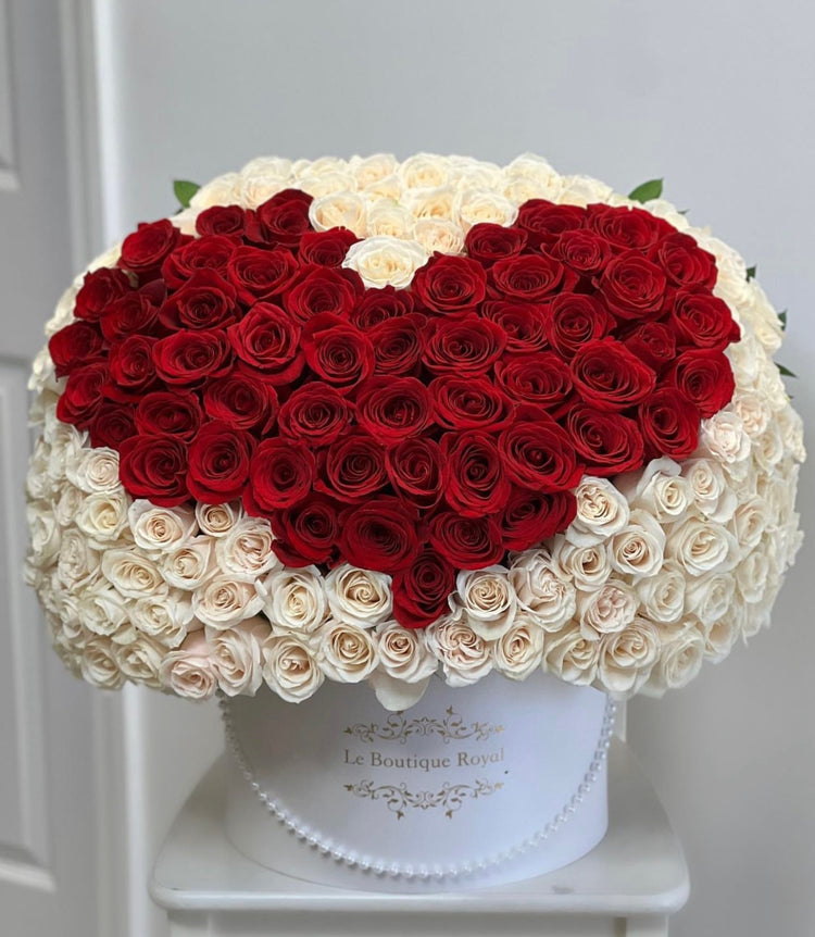 Rosas en forma de corazón – Arreglo floral de lujo | Le Boutique Royal
