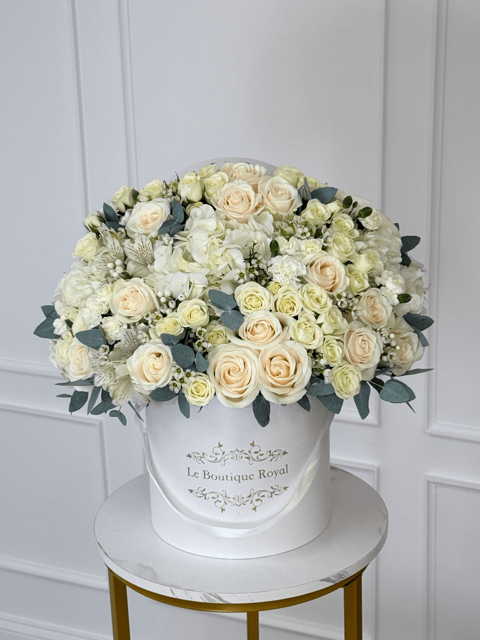 Elegant White Mix With Hydrangeas – Luxury Flower Arrangement Miami | Le Boutique Royal