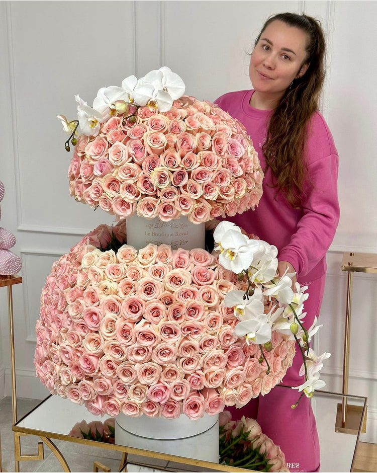 luxury pink roses