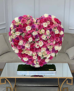 
                    
                      Mezcla flores en forma de corazón
                    
                  