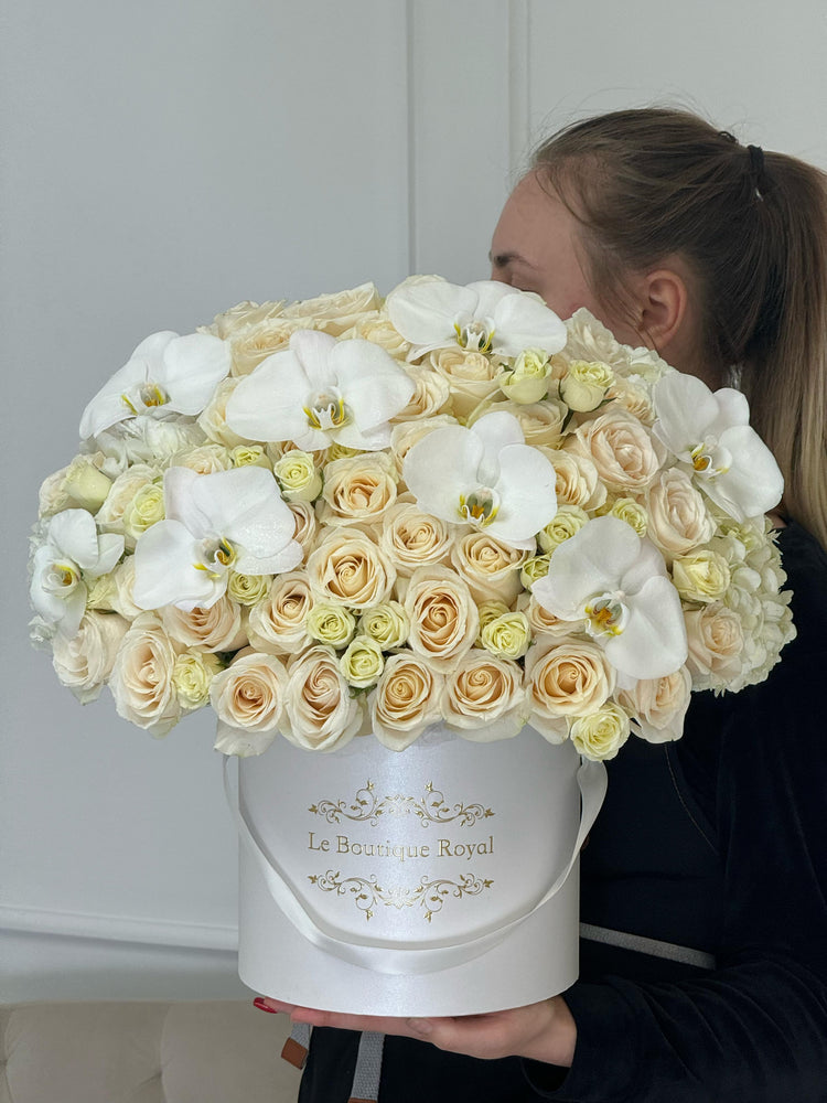 Elegant WhiteOrchids in Signature Box – Luxury Flower Arrangement Miami | Le Boutique Royal