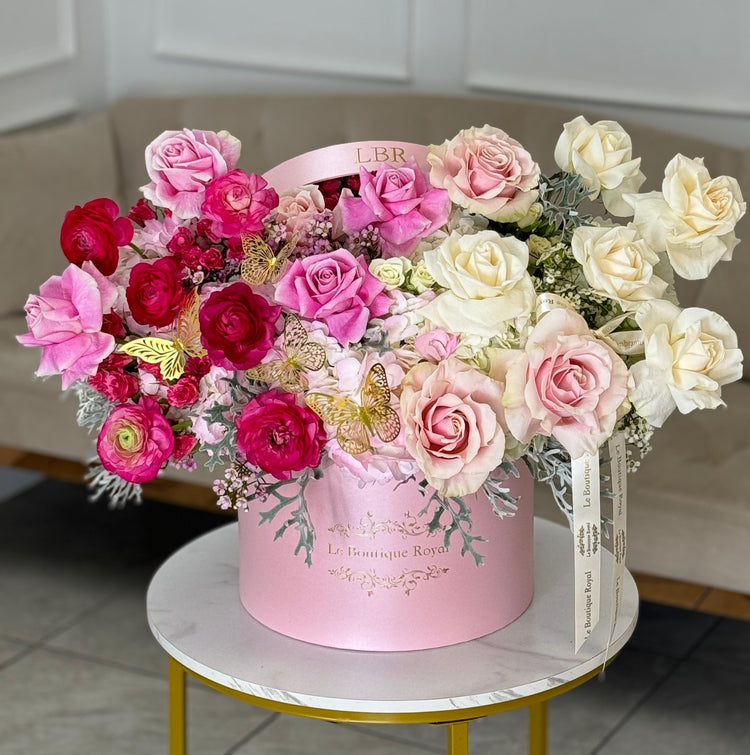 Pink and White Flowers French Style – Luxury Flower Arrangement Miami | Le Boutique Royal