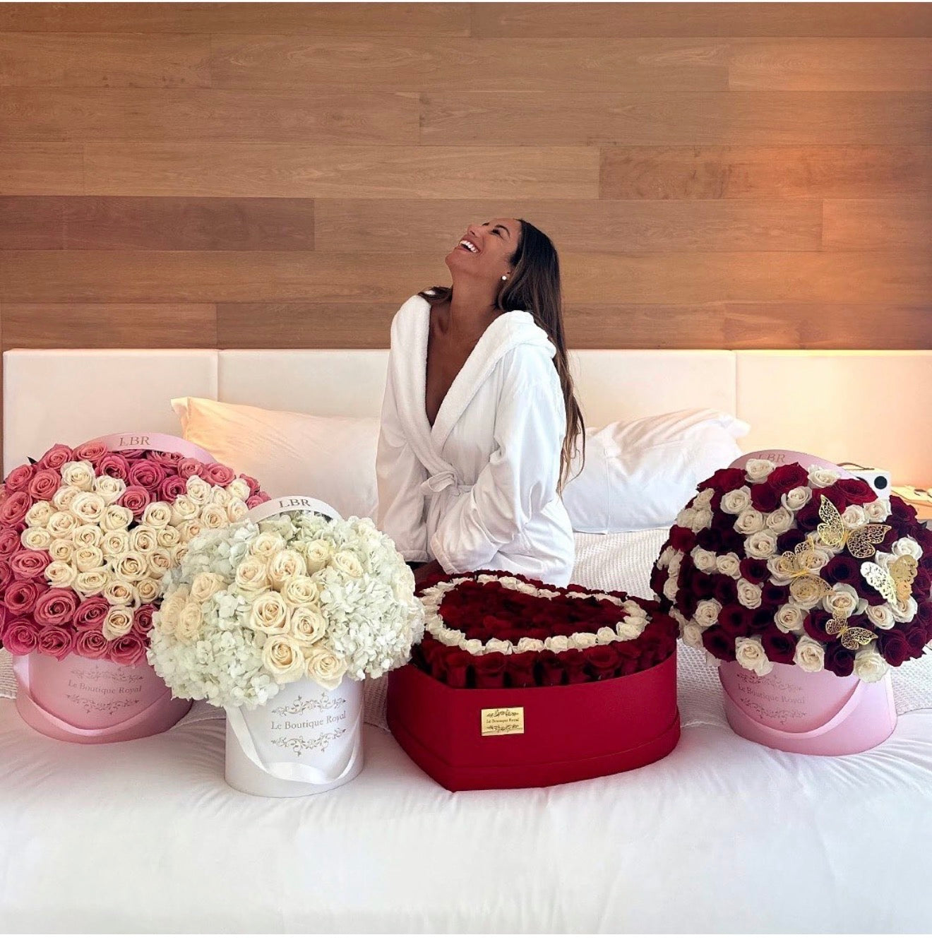 Galería de clientes Le Boutique Royal con arreglos de rosas de lujo