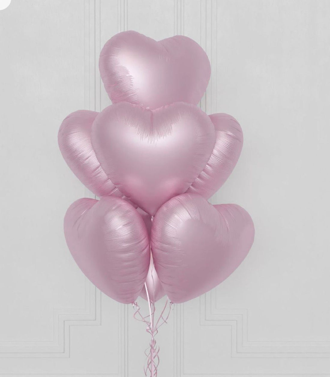 Le Boutique Royal ramo de globos rosas en forma de corazón