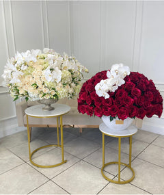 
                    
                      Rosas y otras flores
                    
                  